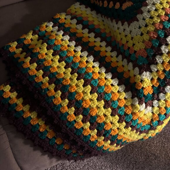 Vintage 70's Handmade Blanket Knit Square Mod Green Yellow Brown Crochet Fall - Picture 5 of 8